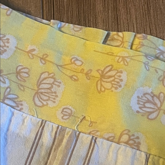 Victoria's Secret White and Yellow Pajama Pants - Picture 9 of 9